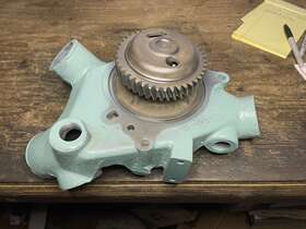 5149327 Detroit Diesel 6v-8v Water Pump. Off Set Legs. Rebuilt