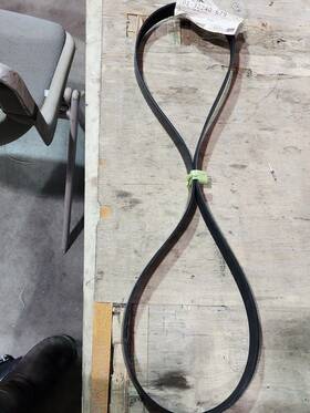 01-35624-679 Freightliner 01-32240-679 Drive Belt-8 Rib Epdm Poly 1679 Mm /