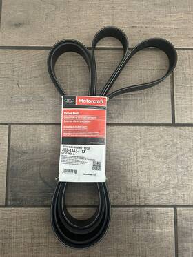 Jk8-1353 Motorcraft New Serpentine Belt