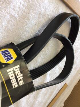 060956 Napa 25 #25 Serpentine Ribbed V Belt Great Preowned Shape Misc Auto Parts
