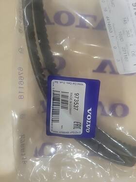 973537 Volvo Accessory Drive Belt 240 242 Series