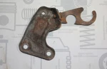 Genuine Mercedes-benz W123 S123 OM616 OM617 Radial Piston Pump Hose Bracket Oem. Fixed Price $65.00.