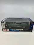 Maisto Year 2014 Special Edition Series 1:18 Scale Die Cast Car Set - Metallic G. Fixed Price $45.99.